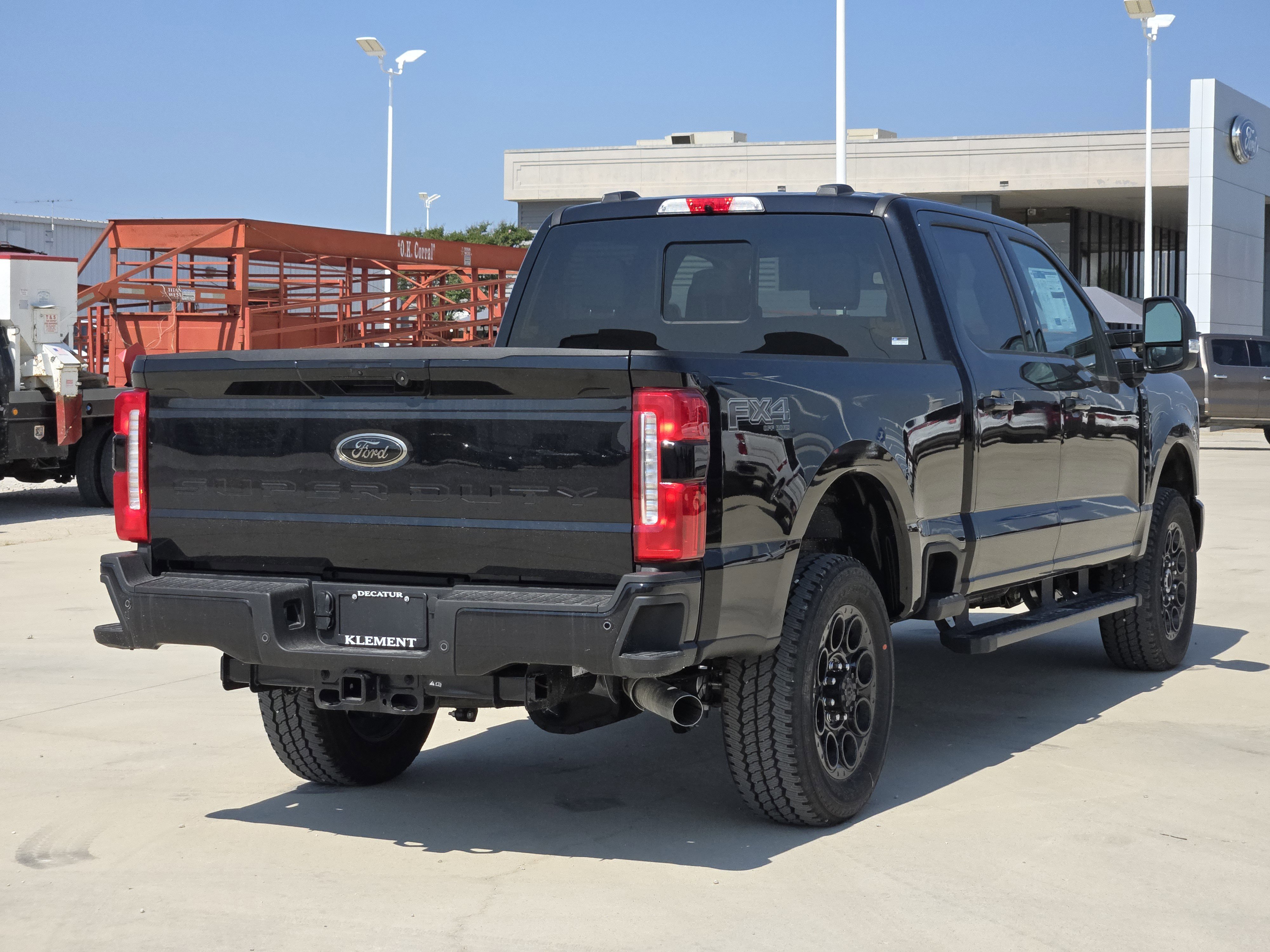 2026 Ford F-250 XLT photo 4