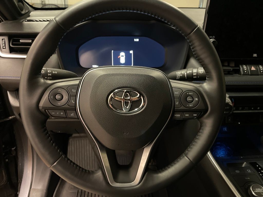 2024 Toyota RAV4 Hybrid XSE photo 10
