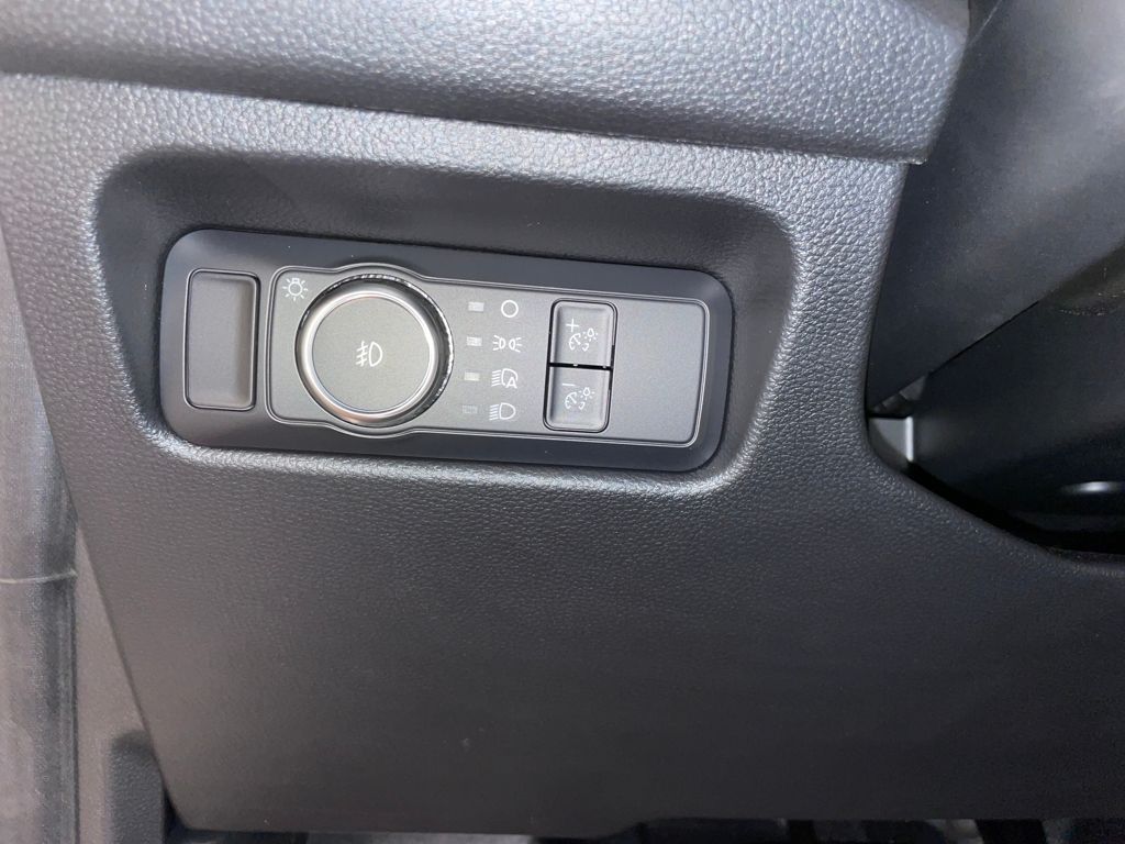 2025 Ford Ranger XL photo 13