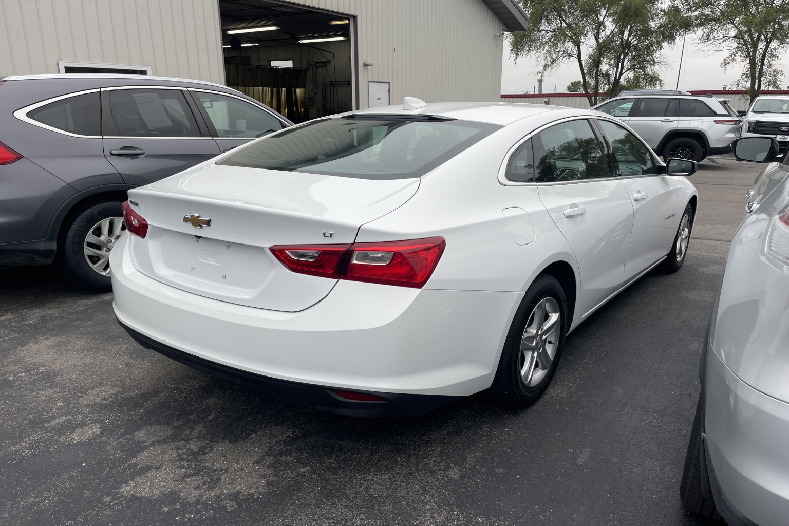Used 2023 Chevrolet Malibu 1LT with VIN 1G1ZD5ST4PF215719 for sale in St. Cloud, Minnesota