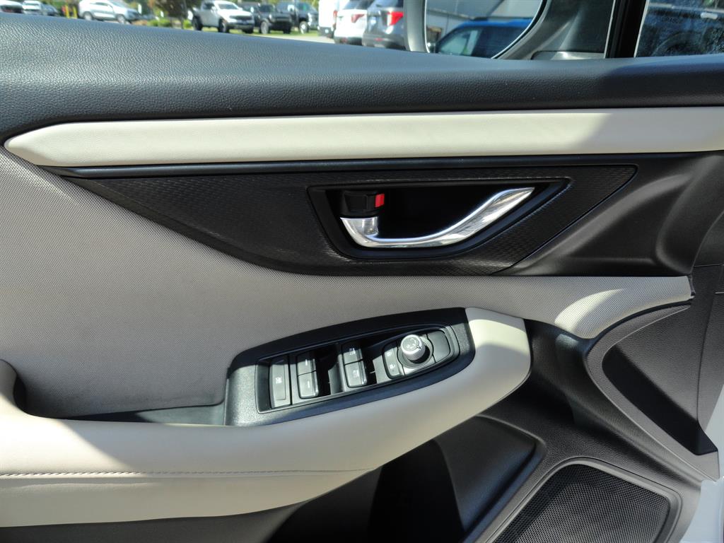 2022 Subaru Legacy Premium photo 10