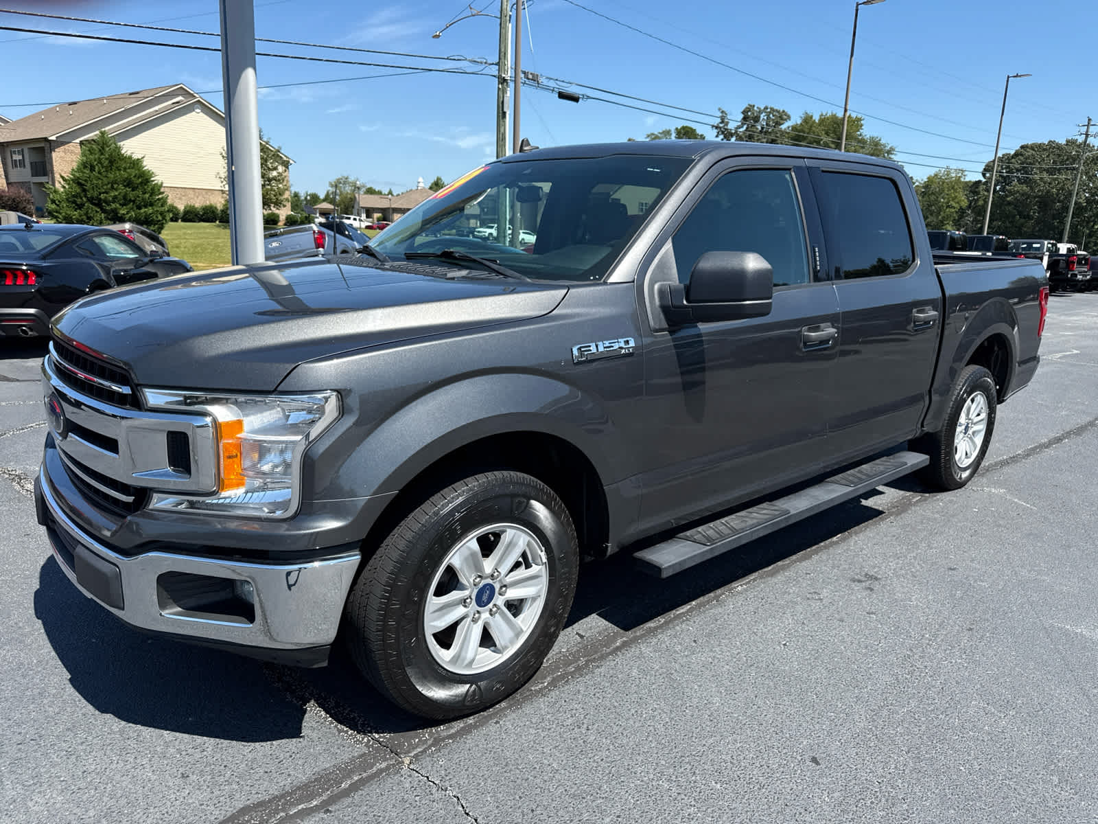 2019 Ford F-150 XLT photo 4