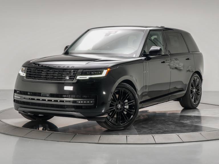 2025 Land Rover Range Rover P530 SE