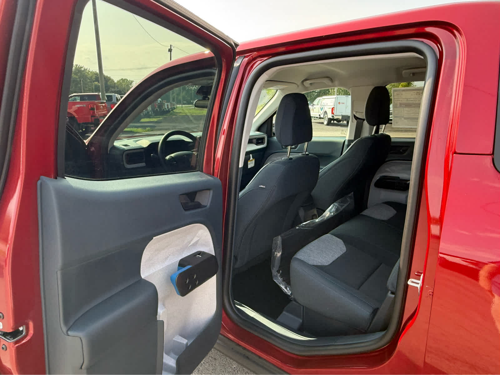 2025 Ford Maverick XLT photo 13