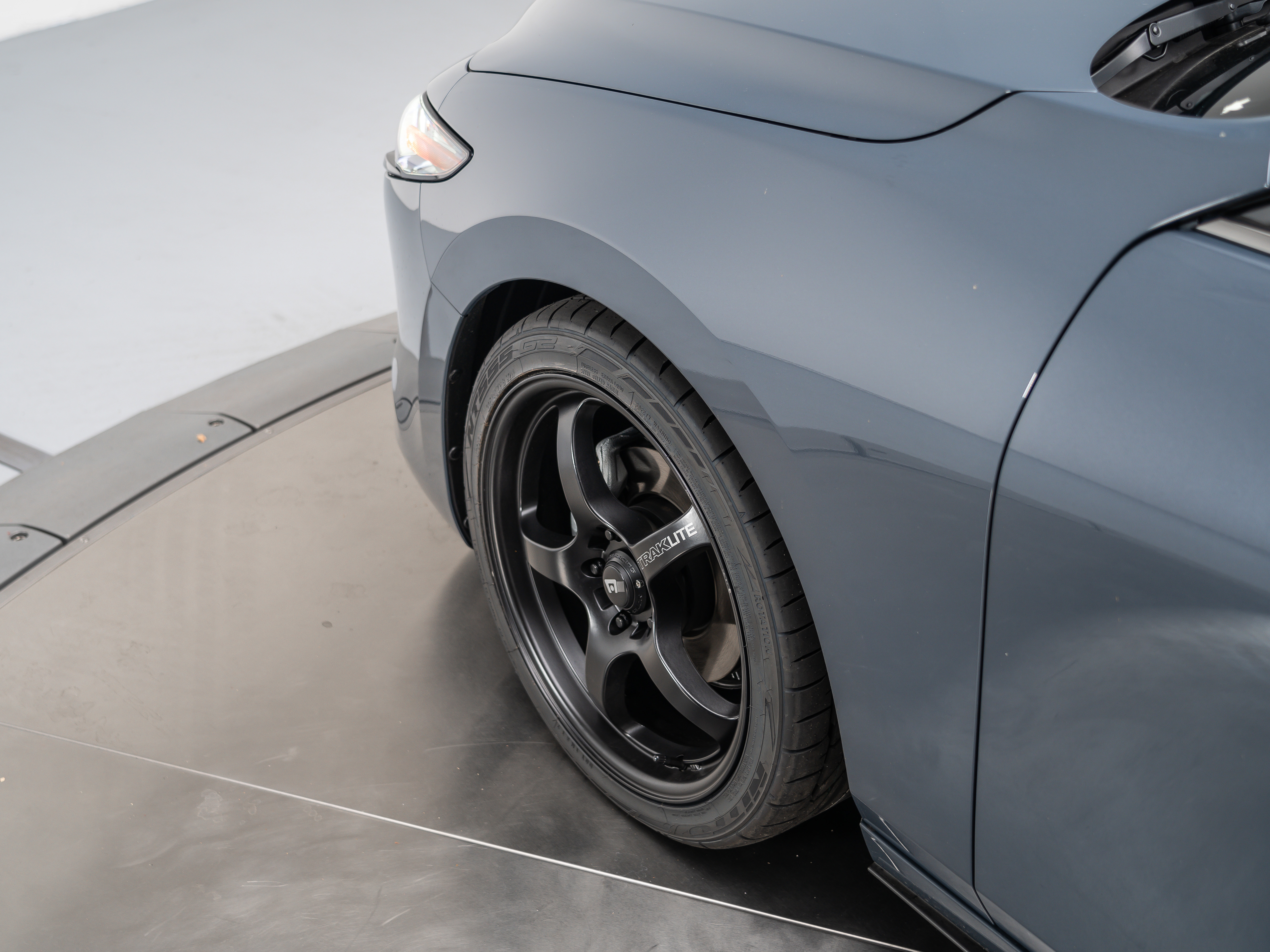 2025 Mazda Mazda3 Premium - Photo 10