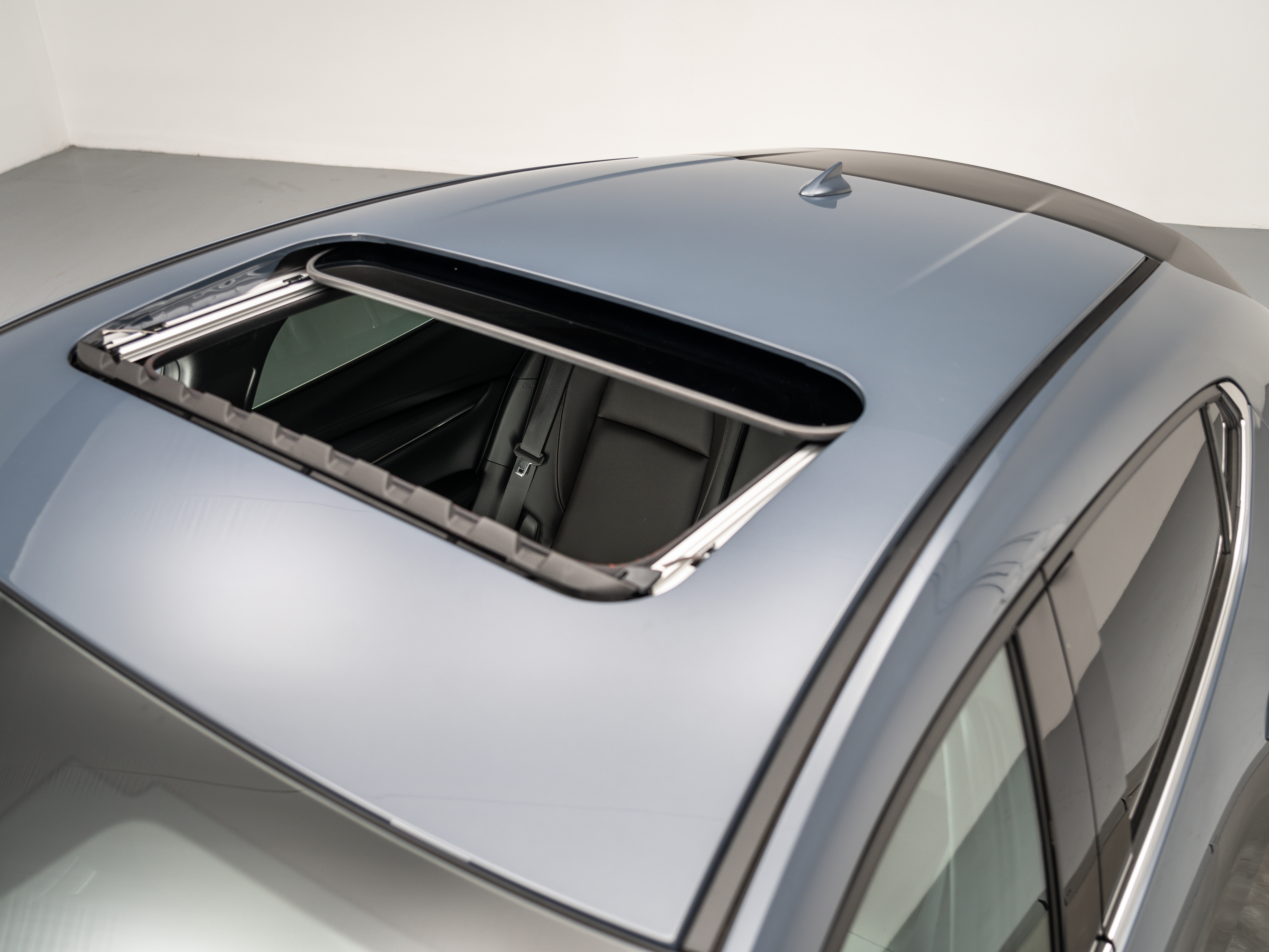 2025 Mazda Mazda3 Premium - Photo 11