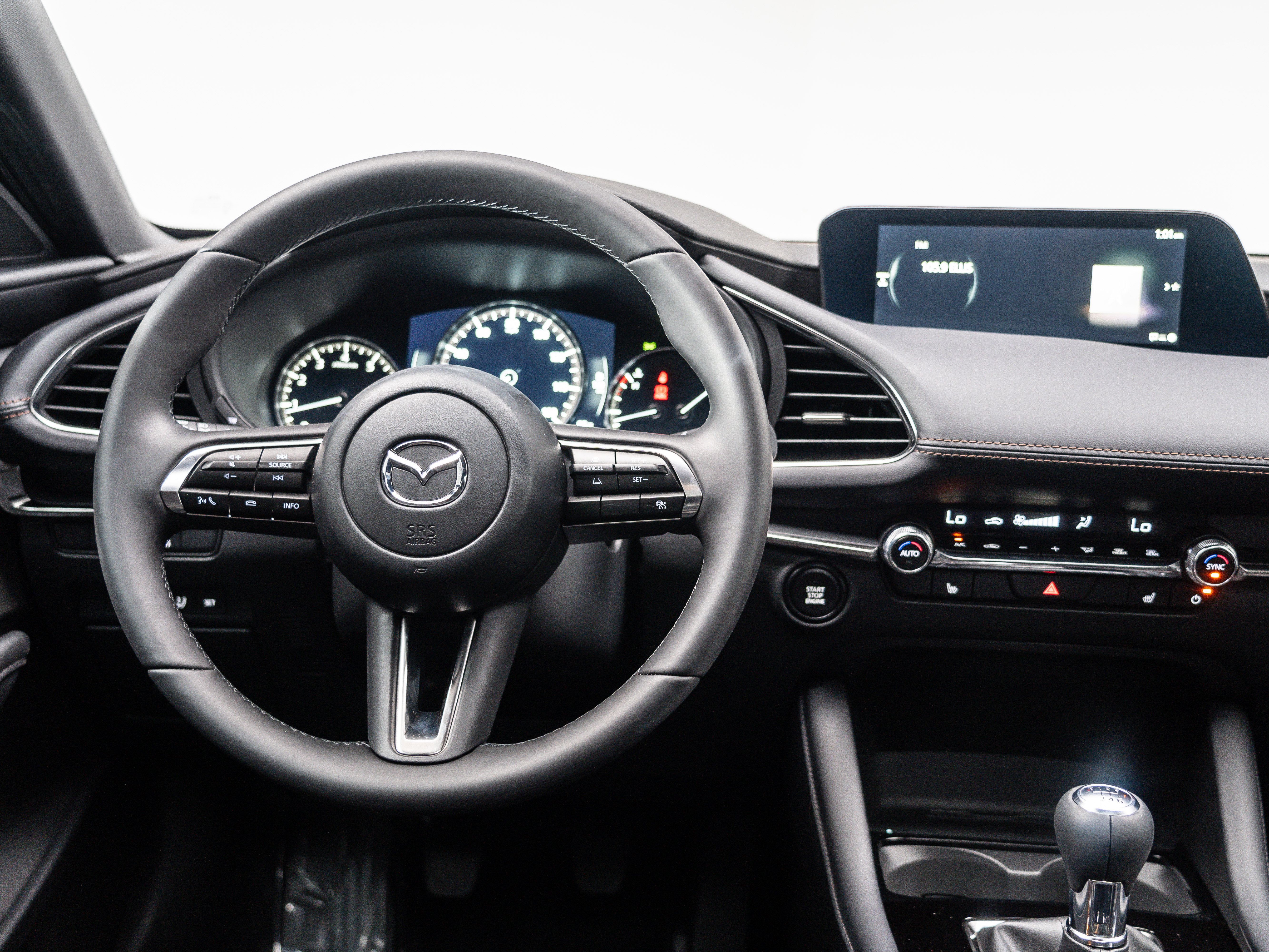 2025 Mazda Mazda3 Premium - Photo 17