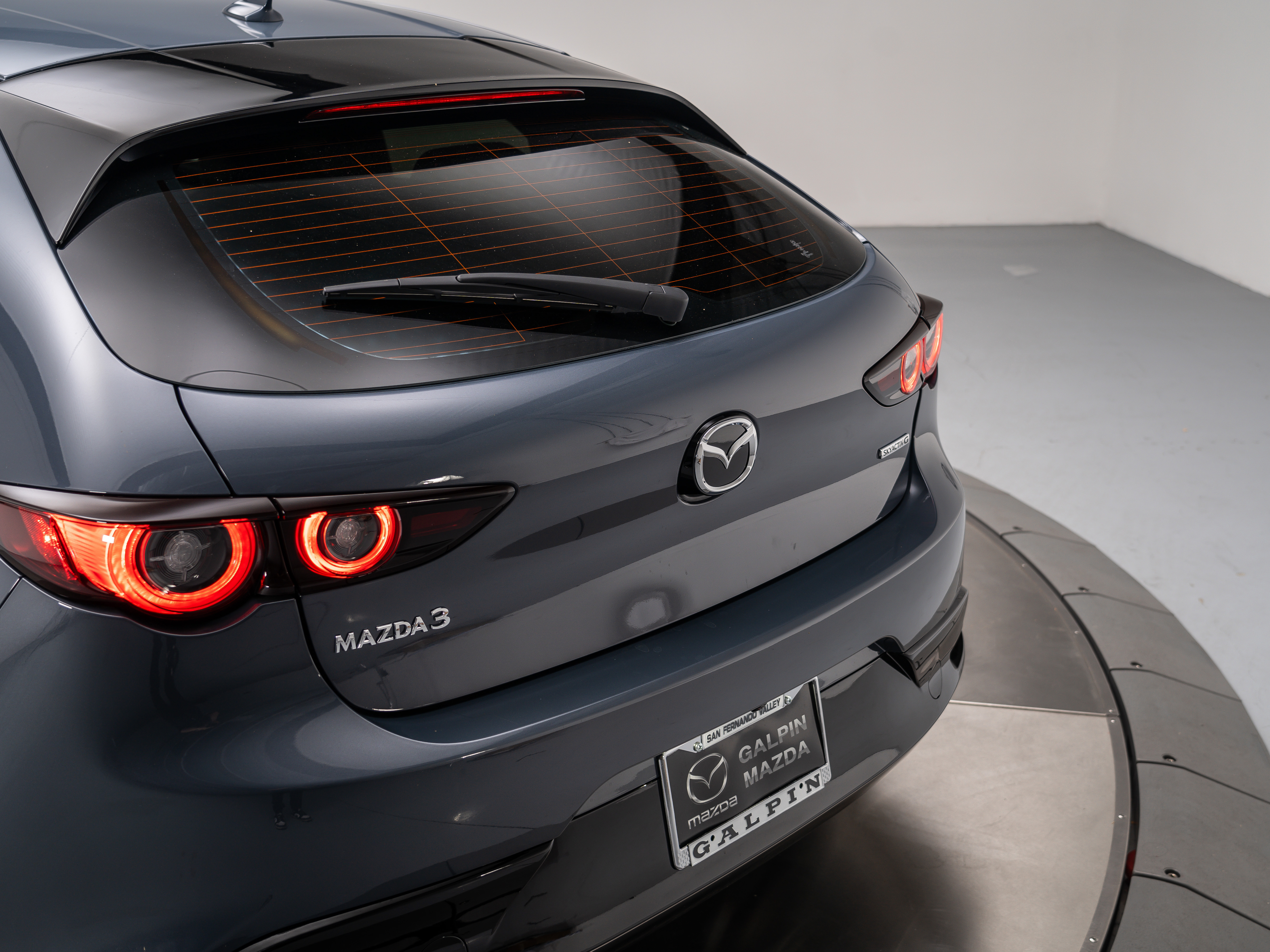 2025 Mazda Mazda3 Premium - Photo 26