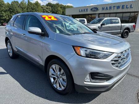 2022 Ford Edge Titanium