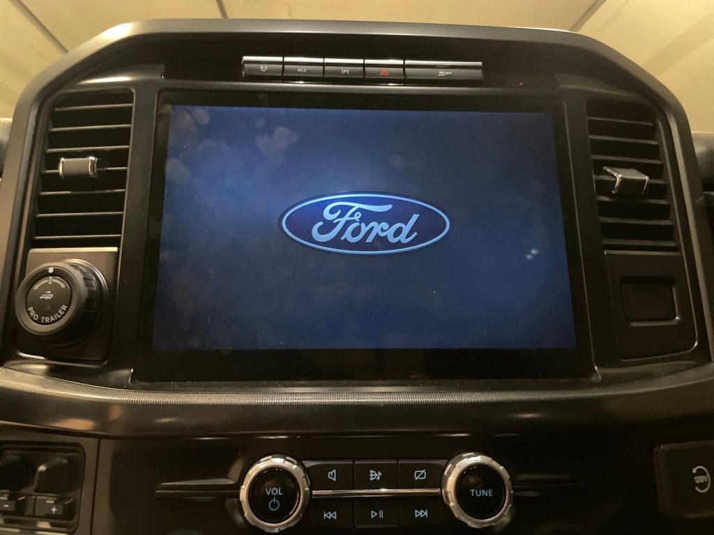 2024 Ford F-150 Lariat photo 11