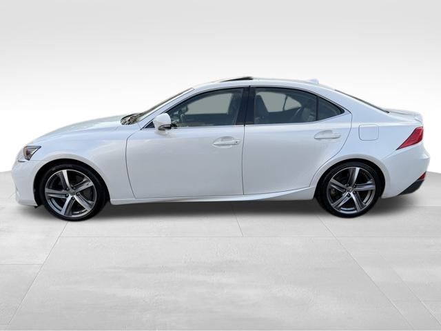 2017 Lexus IS 300 photo 10