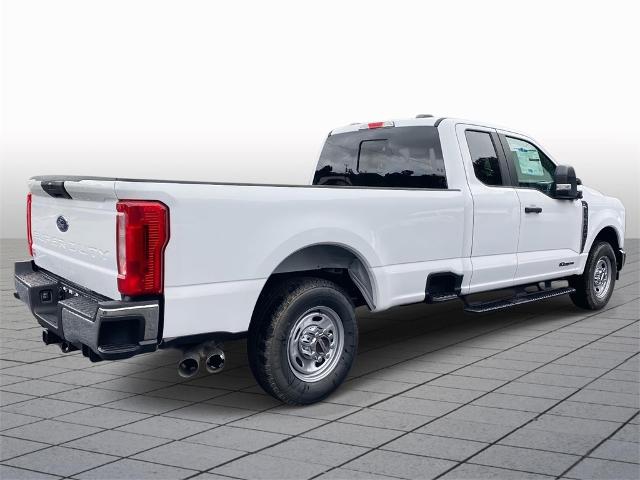 2026 Ford F-350 XL photo 4