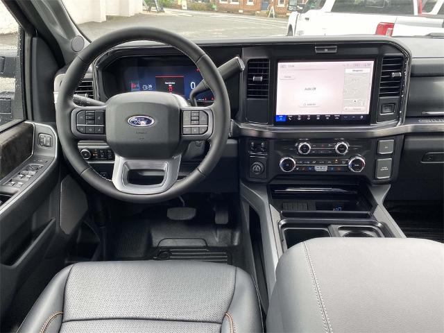 2026 Ford F-250 Lariat photo 7