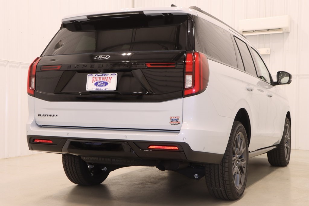 2025 Ford Expedition Platinum photo 8