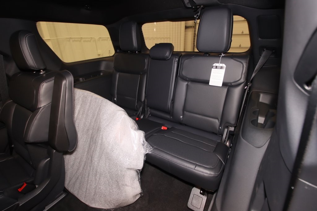 2025 Ford Expedition Platinum photo 16