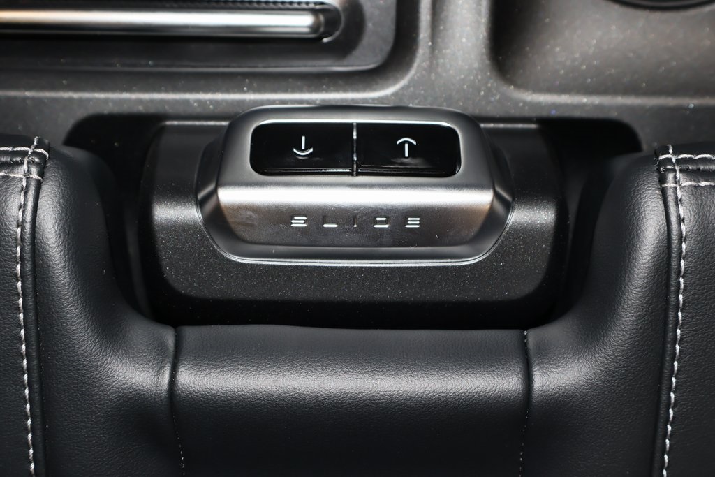 2025 Ford Expedition Platinum photo 31