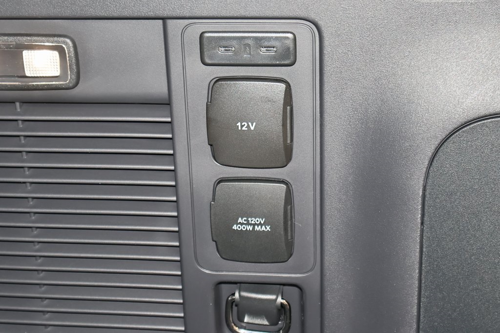 2025 Ford Expedition Platinum photo 37