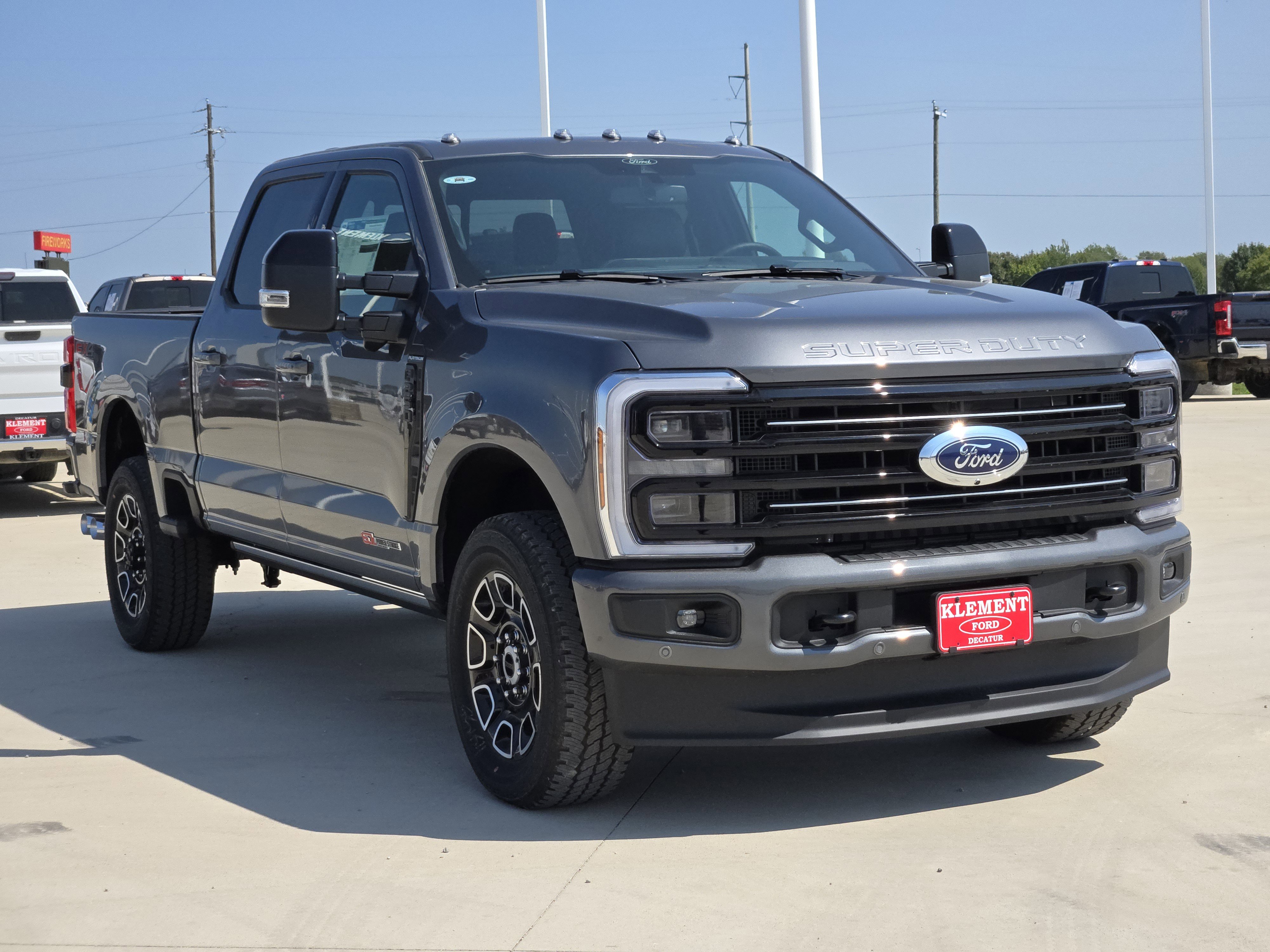 2026 Ford F-250 Platinum photo 2