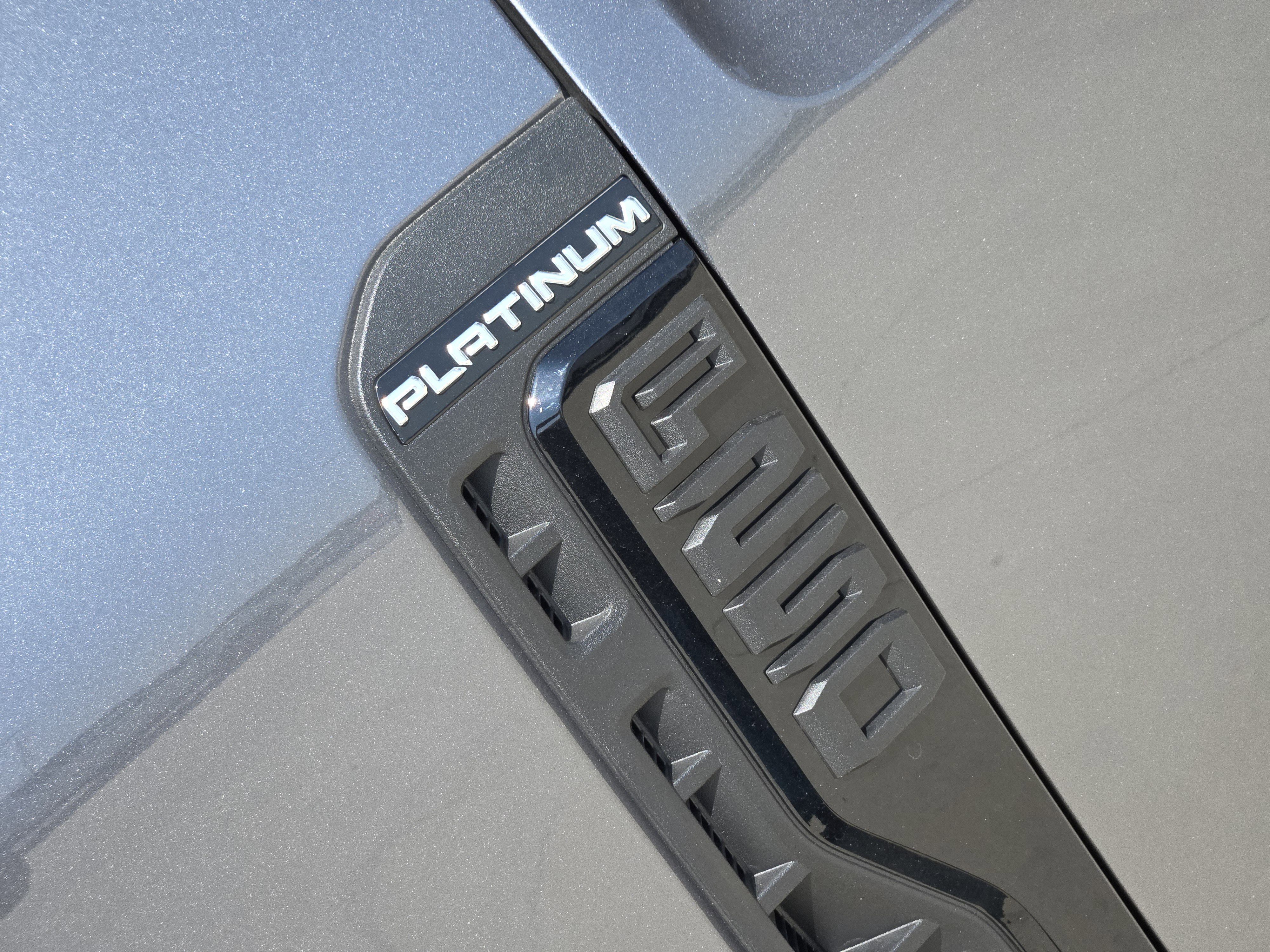 2026 Ford F-250 Platinum photo 7