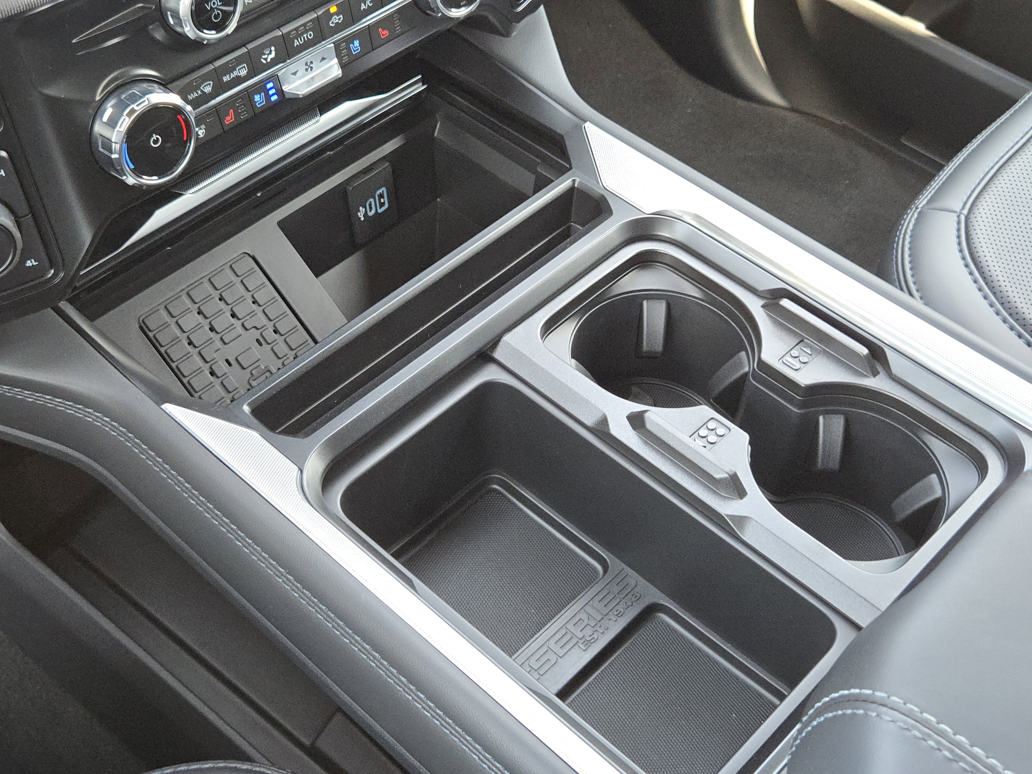 2026 Ford F-250 Platinum photo 15
