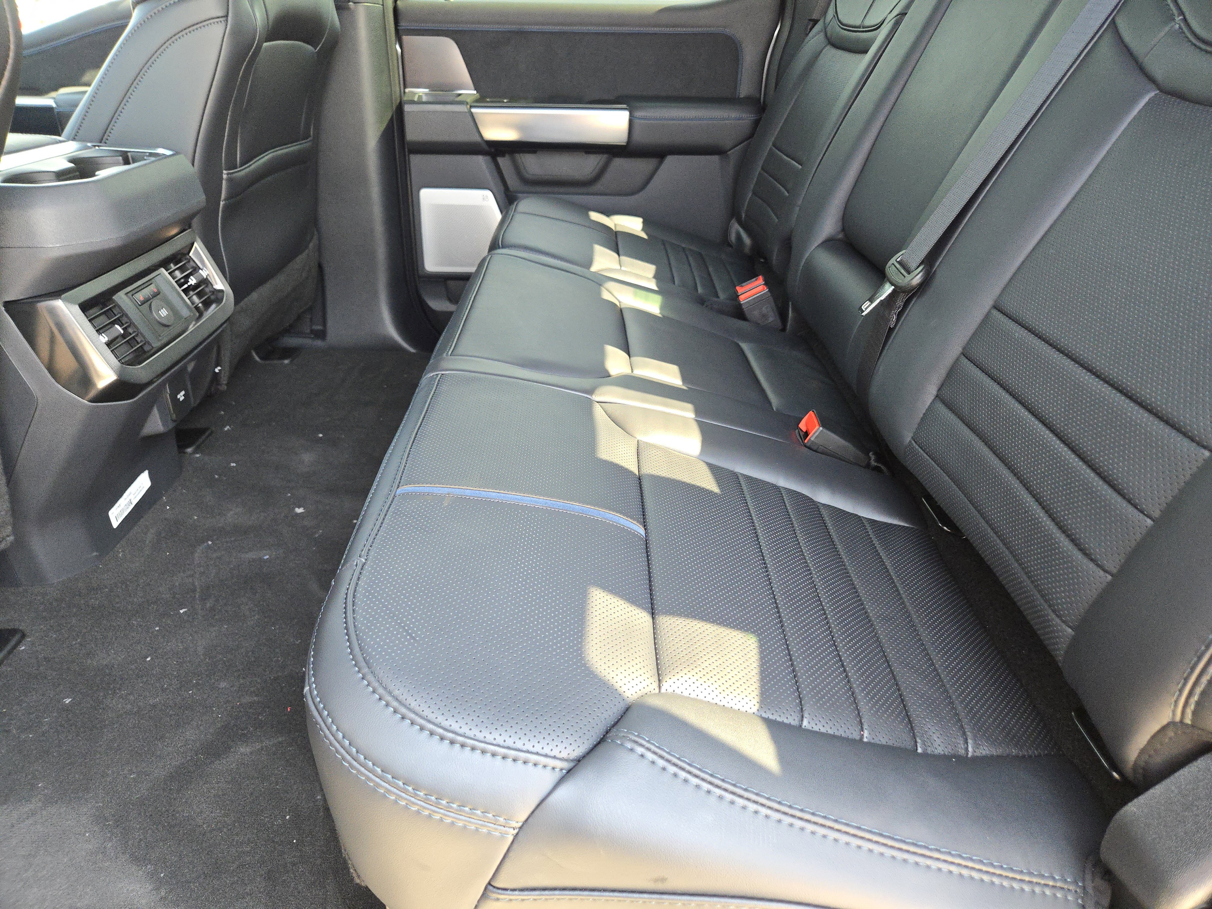 2026 Ford F-250 Platinum photo 22