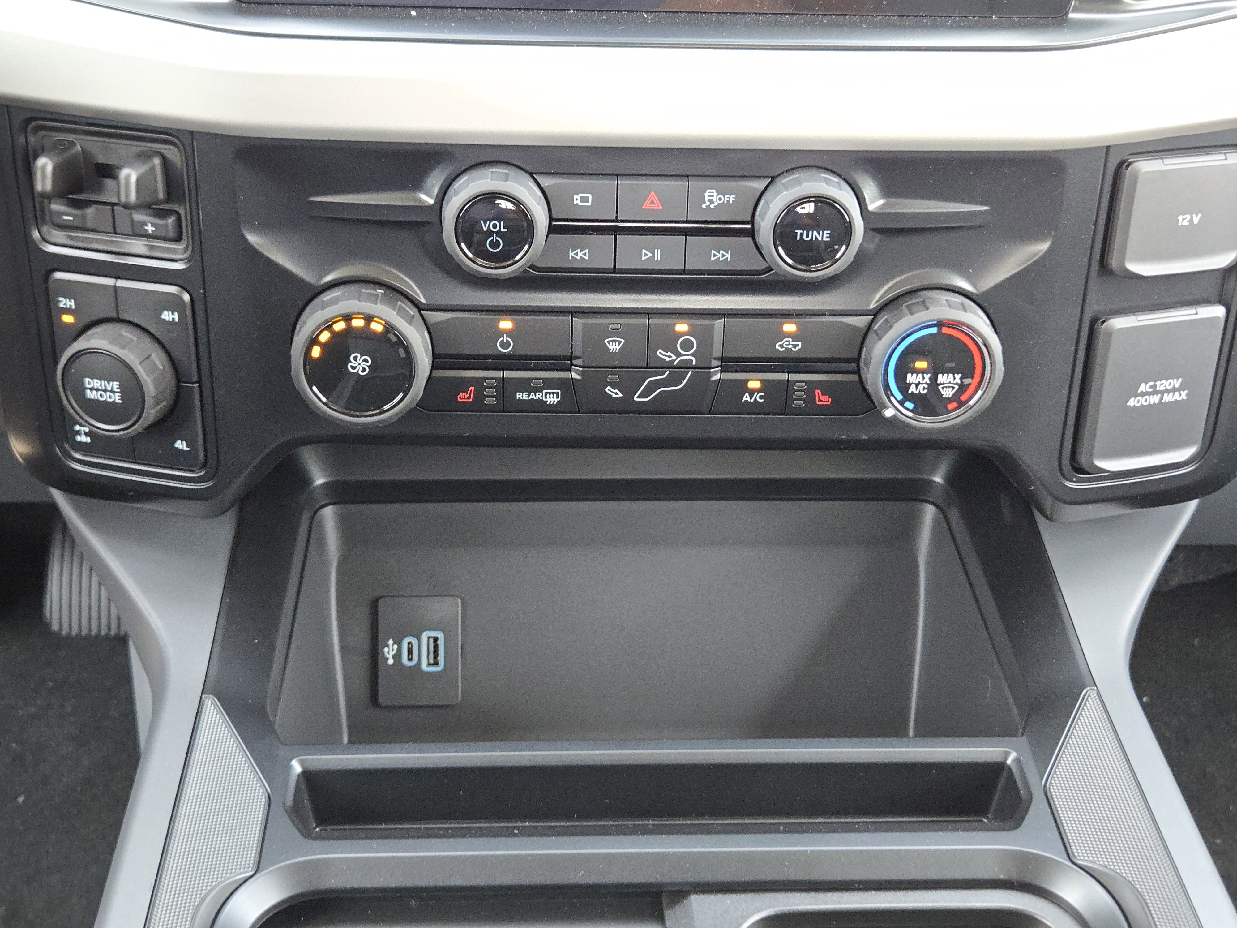 2026 Ford F-250 XLT photo 15
