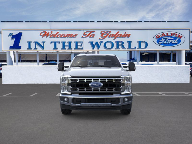 2026 Ford F-250 XLT photo 9