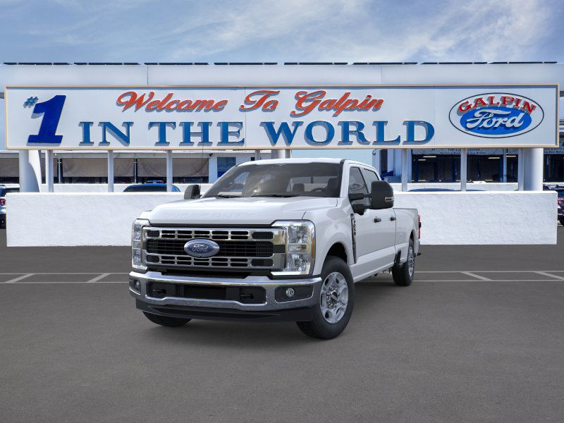 2026 Ford F-250 XLT photo 5