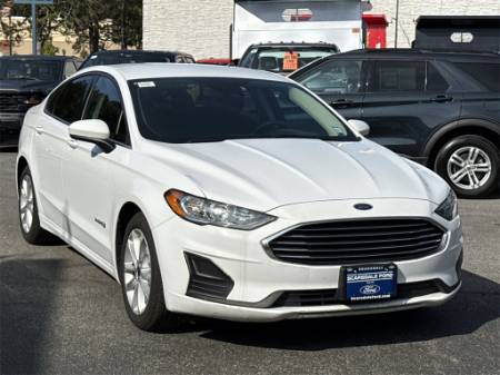 2019 Ford Fusion Hybrid SE