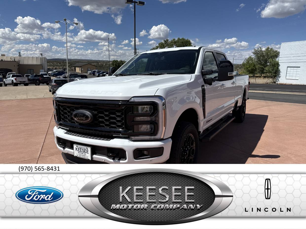 2026 Ford F-350 Super Duty Lariat's photo