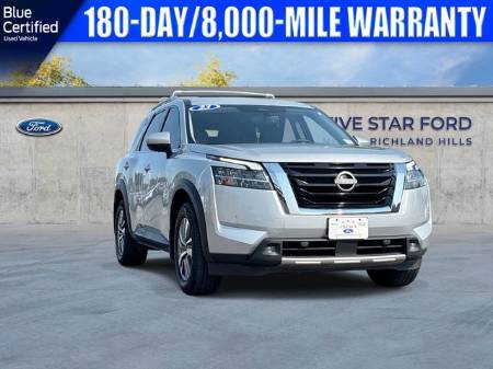 2022 Nissan Pathfinder SL