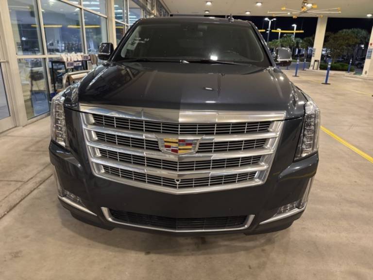 2020 Cadillac Escalade ESV Luxury