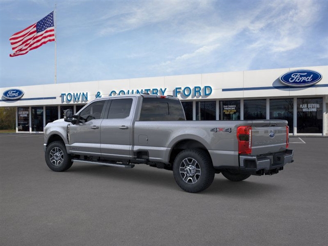 2026 Ford F-350 Lariat photo 9
