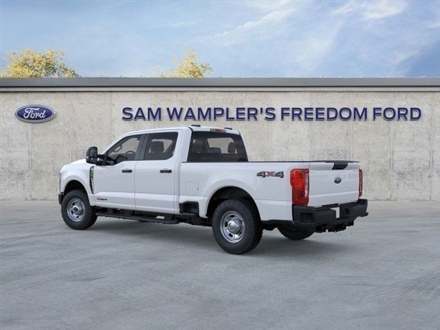 2026 Ford F-350 photo 3