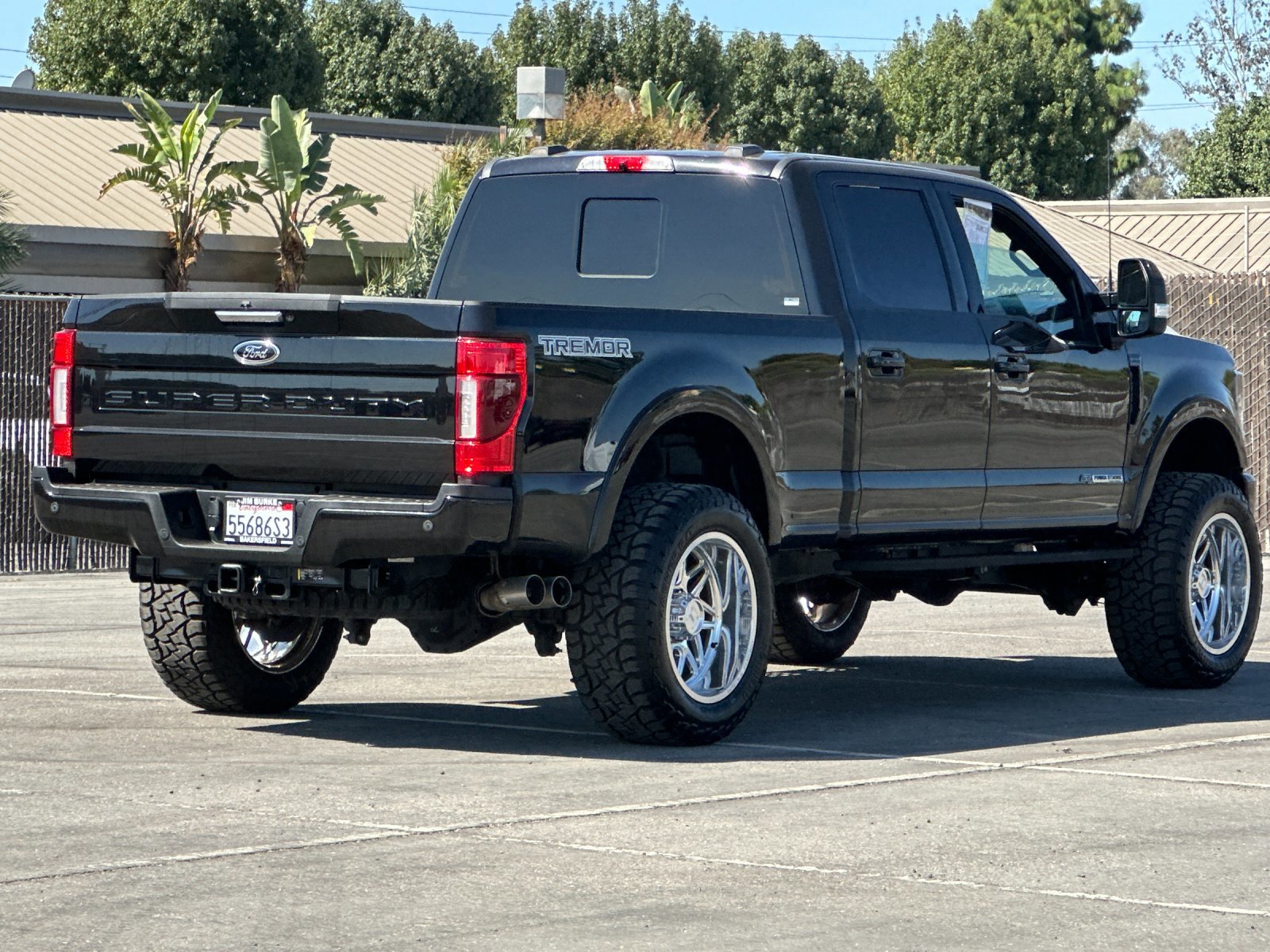 2022 Ford F-250 Lariat photo 3