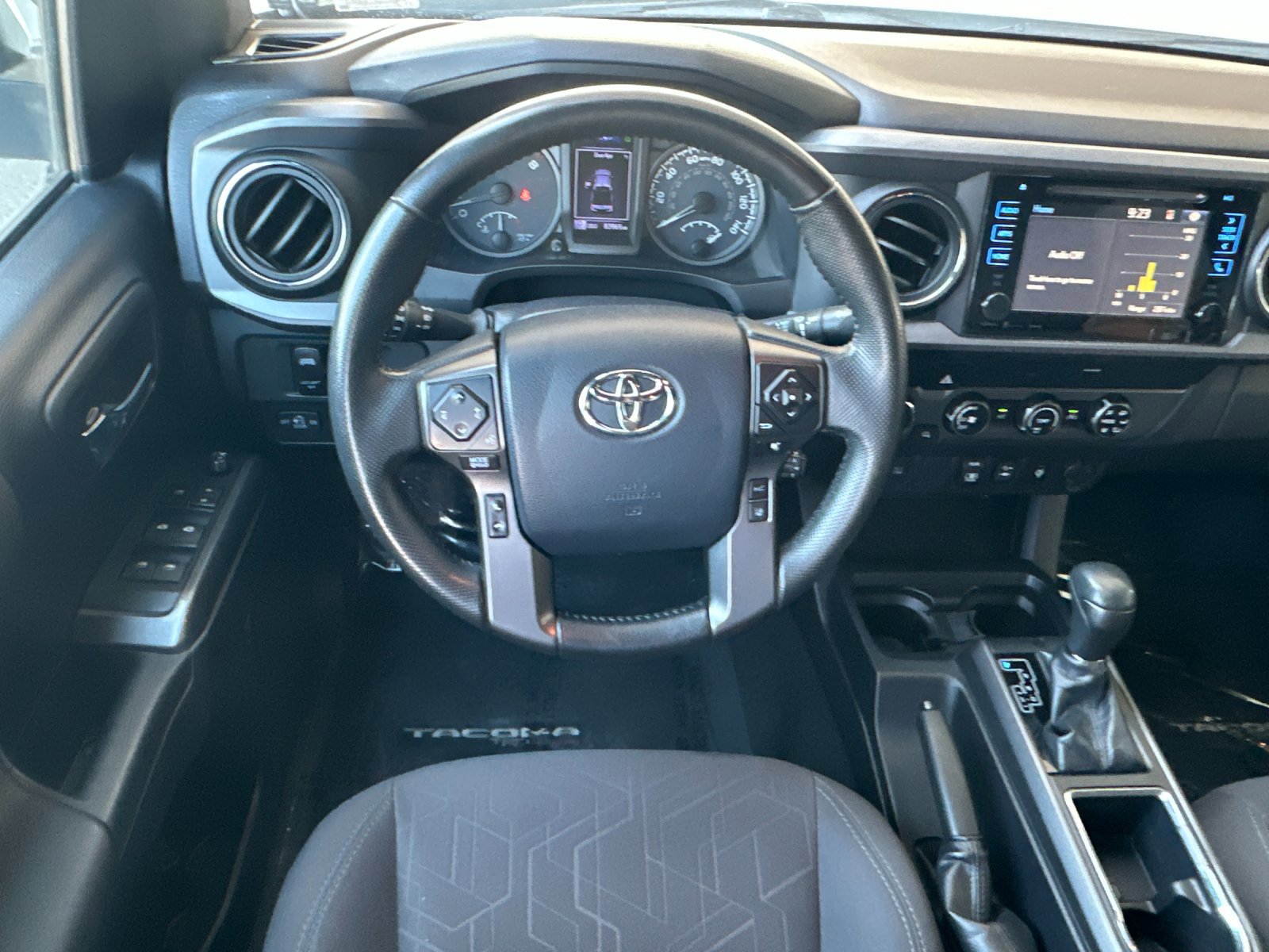 2019 Toyota Tacoma 4x4 TRD photo 13
