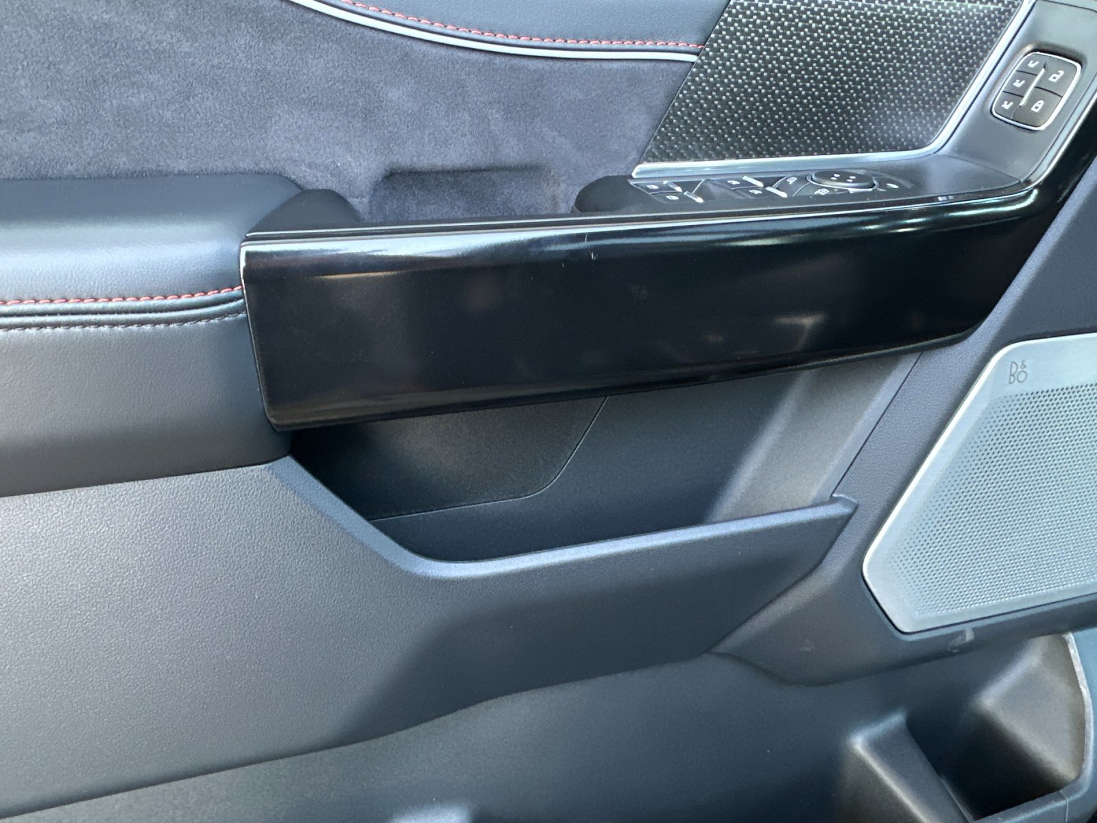 2024 Ford F-150 Raptor photo 9