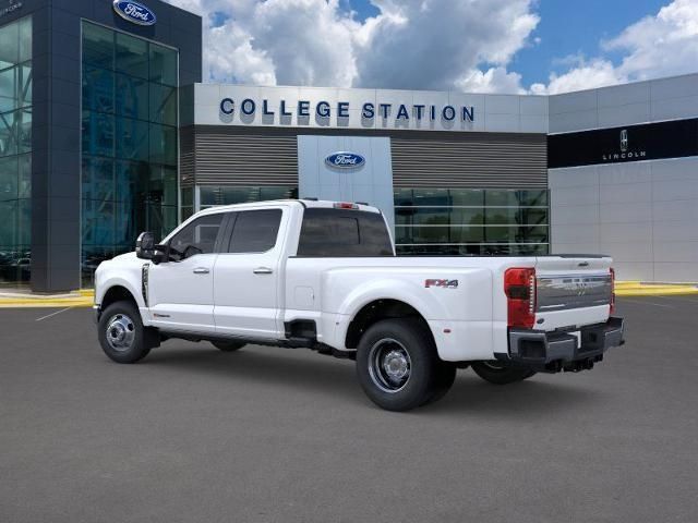 2026 Ford F-350 photo 4