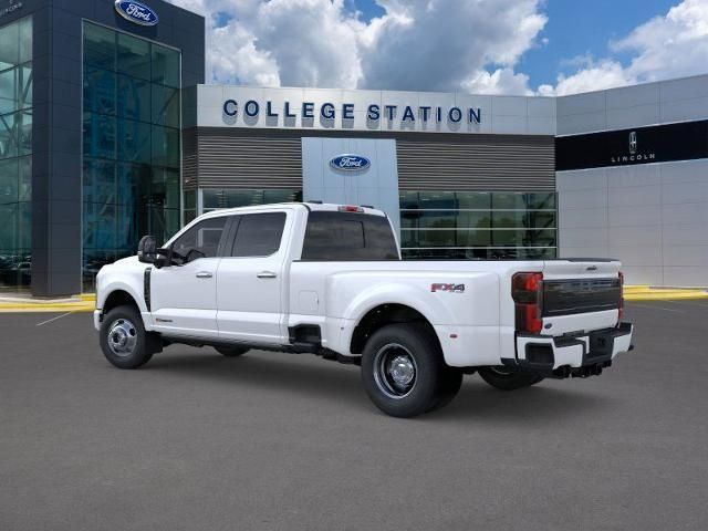 2026 Ford F-350 photo 4