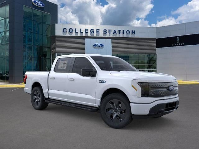 2025 Ford F-150 Lightning photo 6
