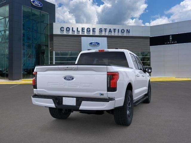 2025 Ford F-150 Lightning photo 7