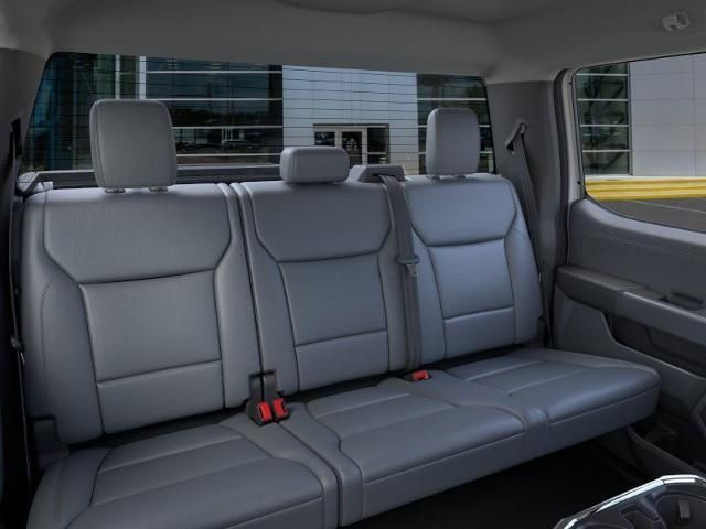 2025 Ford F-150 Lightning photo 10