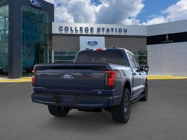 2025 Ford F-150 Lightning photo 7