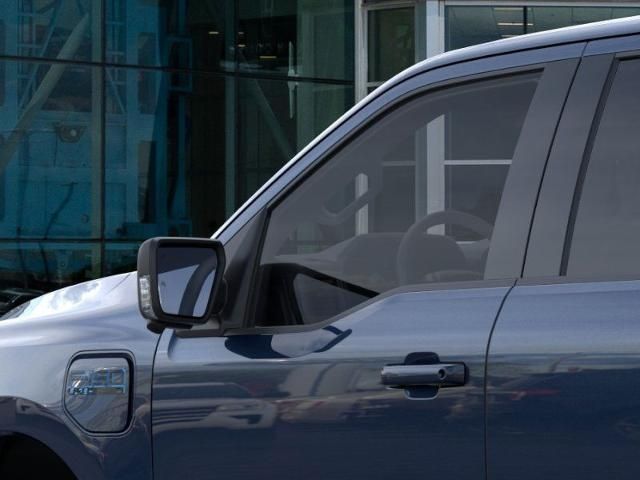 2025 Ford F-150 Lightning photo 19