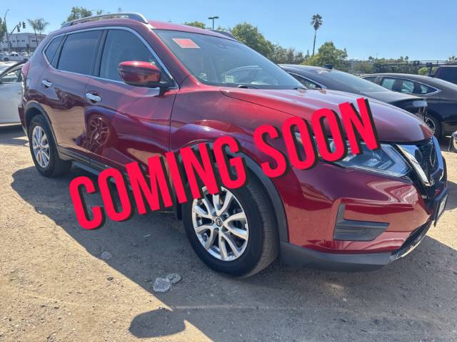 2020 Nissan Rogue SV