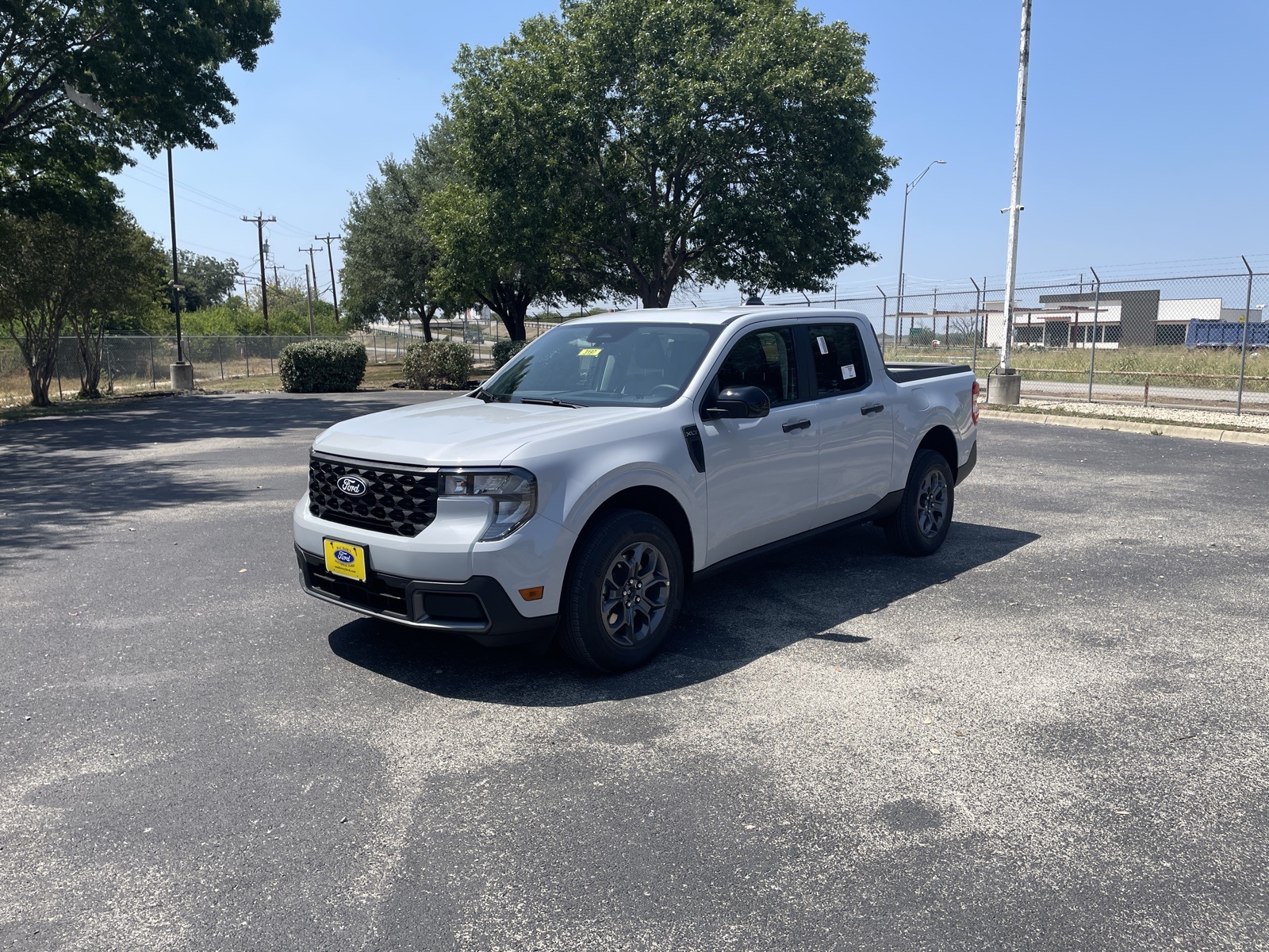 2025 Ford Maverick XLT's photo