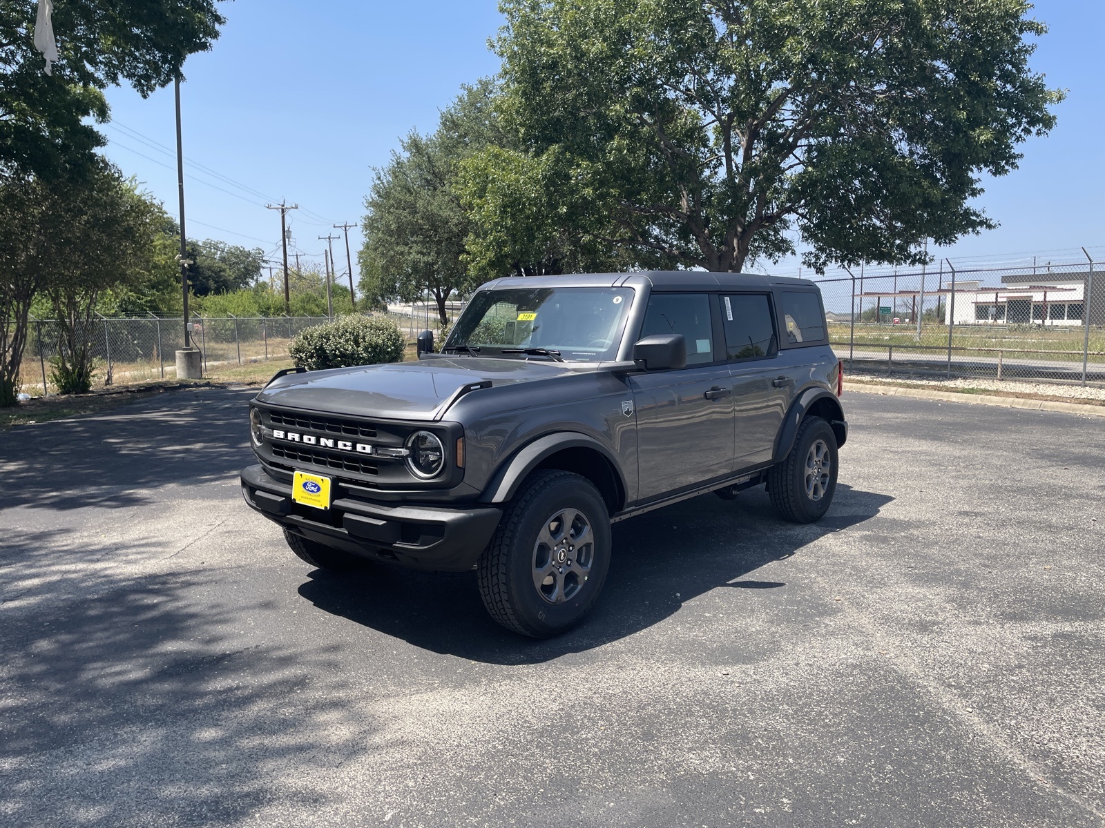 2025 Ford Bronco 4-Door Big Bend's photo