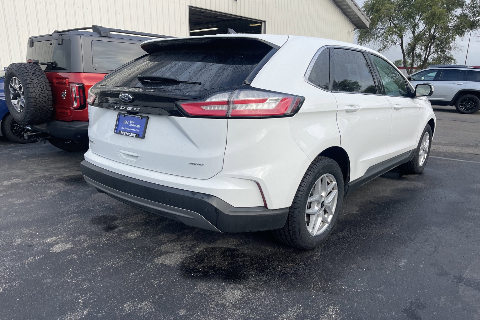 Used 2024 Ford Edge SEL with VIN 2FMPK4J98RBA38032 for sale in St. Cloud, Minnesota
