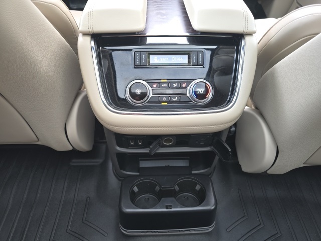 2019 Lincoln Navigator L Reserve photo 4