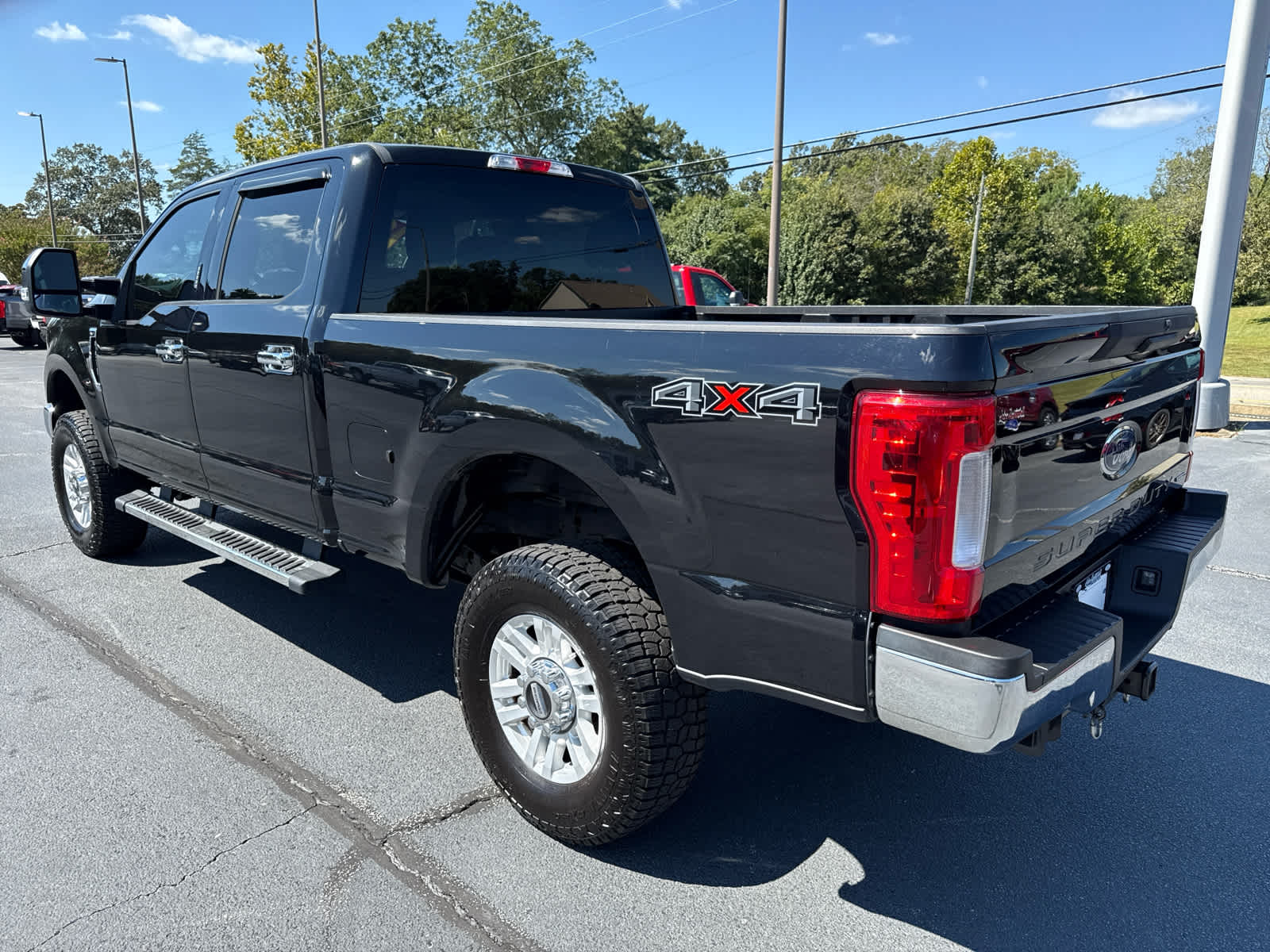 2018 Ford F-250 XLT photo 3